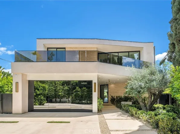 16988 Strawberry Dr, Encino, CA 91436