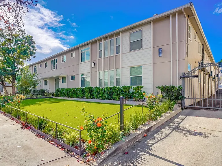 115 N Eastwood Ave — Photo 7