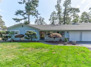 17243 SE Oatfield Rd, Milwaukie, OR 97267