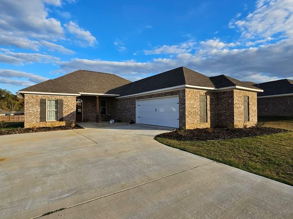 150 Chartleigh Cir