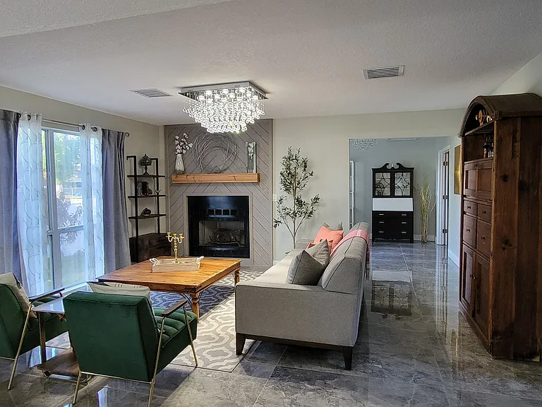 654 Madrid Dr — Photo 21