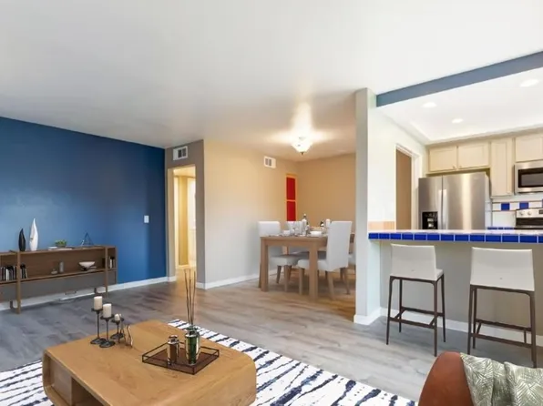 5111 Fontaine St Unit 112, San Diego, CA 92120