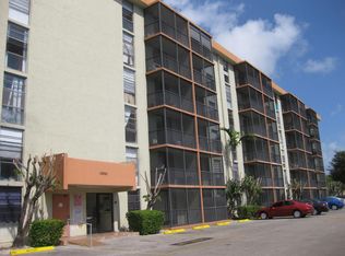16950 W Dixie Hwy APT 523, North Miami Beach, FL 33160