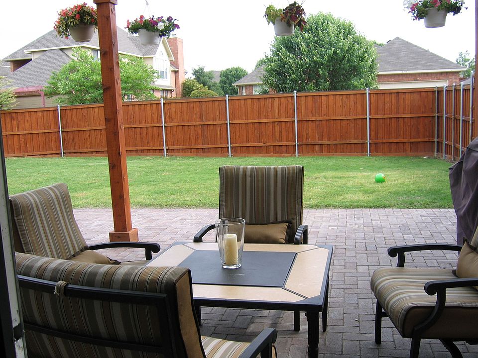 New cedar stained fence