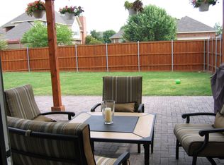 2716 Running Duke Dr, Carrollton, TX 75006