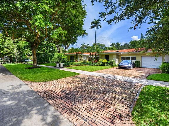 2nd image of 611 Santurce Ave