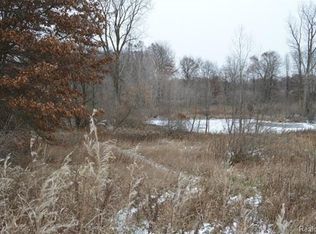 Hay Rake Hollow Ct, Gregory, MI 48137