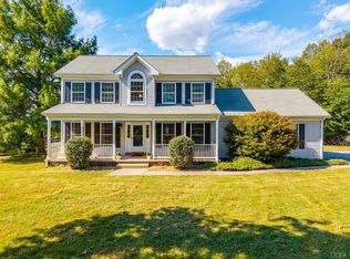 1324 Remington Ridge Dr, Goode, VA 24556
