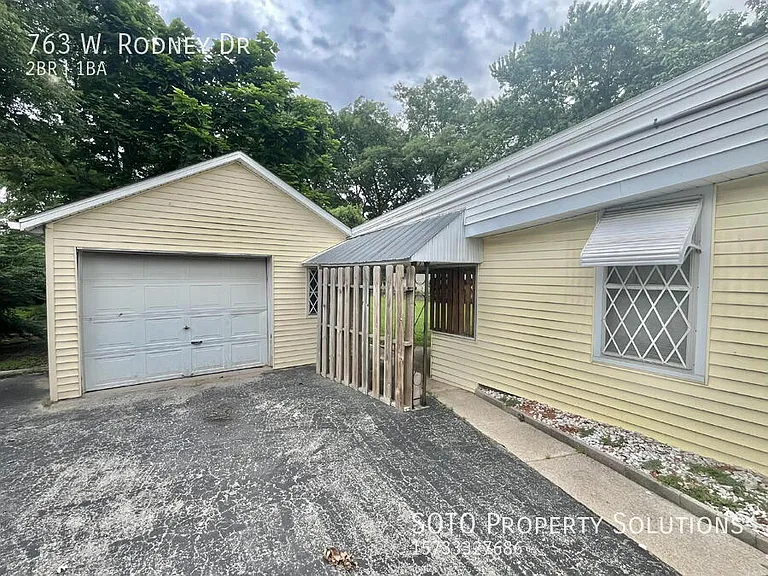 763 W Rodney Dr — Photo 5