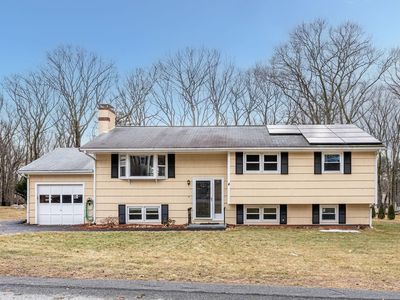 4 Princeton Rd, Burlington, MA, 01803
