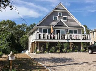 19 Cove Rd, Westerly, RI 02891