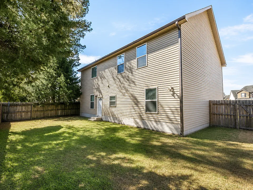 141 Back Cedar Ln