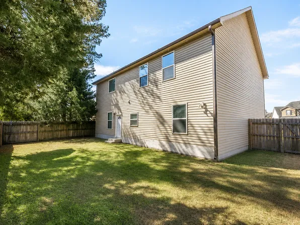 141 Back Cedar Ln, Warner Robins, GA 31093