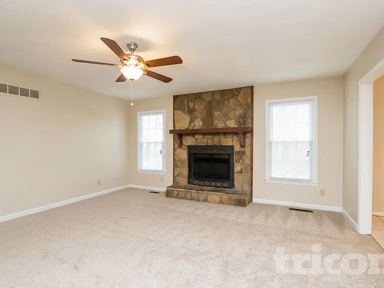 234 Deerchase Dr — Photo 3