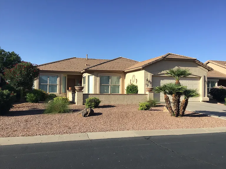 3127 E Palm Beach Dr — Photo 1