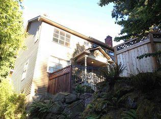 10208 Roosevelt Way NE, Seattle, WA 98125