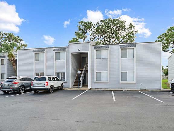 4th image of 101 Old Ferry Rd Unit 12B