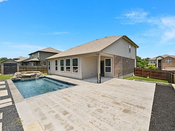 4th image of 2158 Flintshire Dr