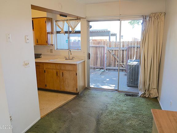 3rd image of 1349 El Dorado Dr APT F