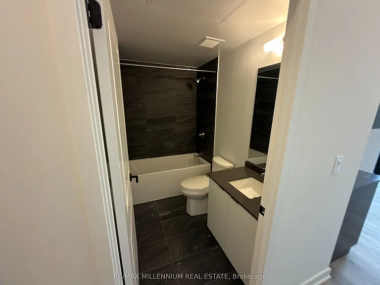 2075 Lakeshore Rd S #415 — Photo 21