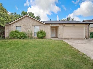 1408 Chinook Dr, Arlington, TX 76014