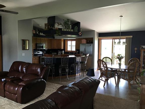 5th image of 59 Helen Ave