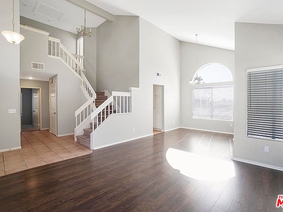 3rd image of 24431 Jacarte Dr