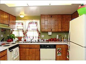 3rd image of 207 Montego Bay Dr