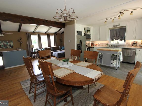 2nd image of 17819 Stone Valley Cir