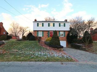 108 Wincanton Dr, New Kensington, PA 15068