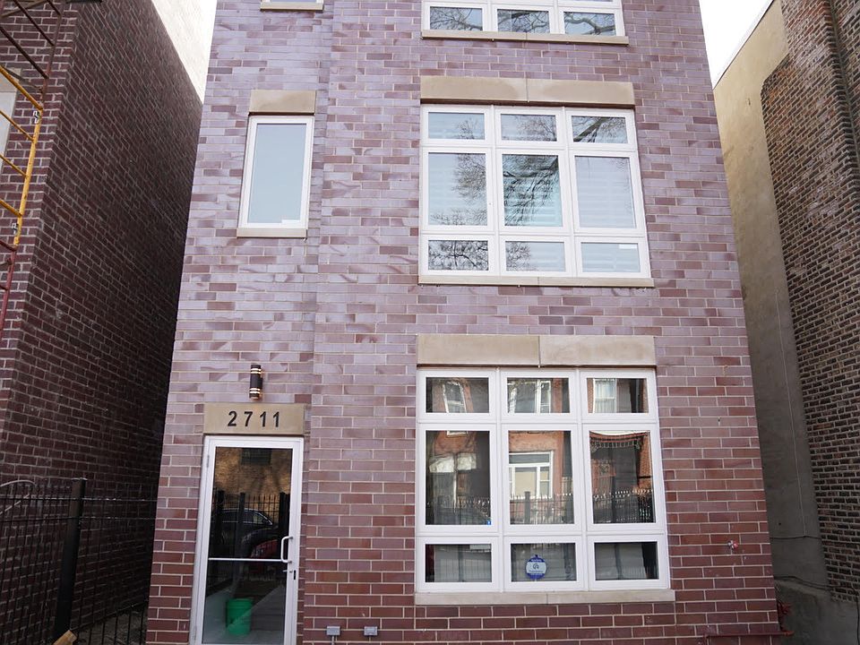 1st image of 2707 W Polk St #2