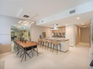 1000 Brickell Plz Unit 3705, Miami, FL 33131