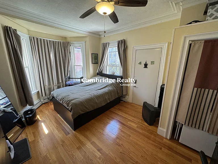 65 Walden St #1T — Photo 8