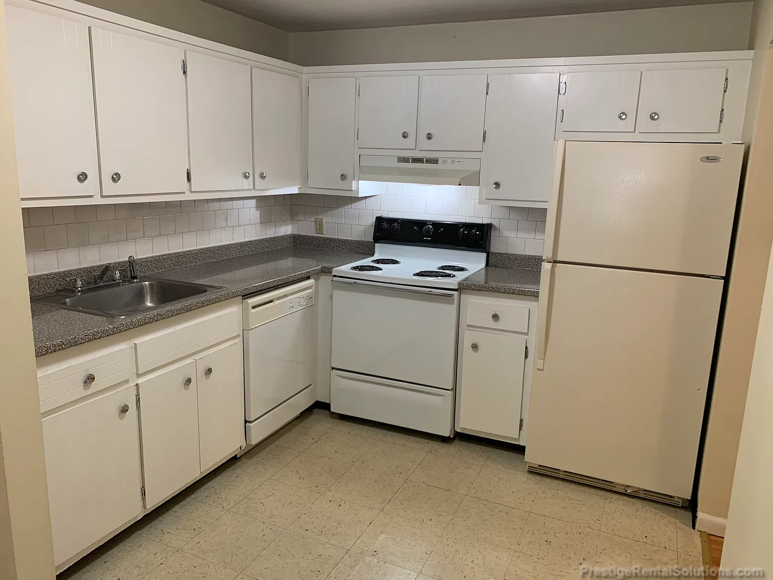 2 bed, 1.0 bath, 995 sqft, $1,875 — Photo 3
