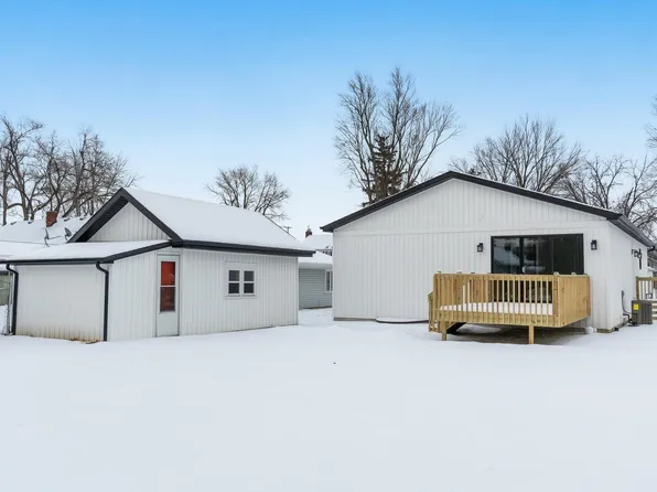 2702 Waynewood Dr, Fort Wayne, IN 46809