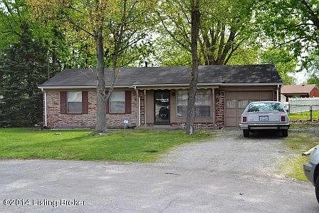 592 Beechland Rd photo 1