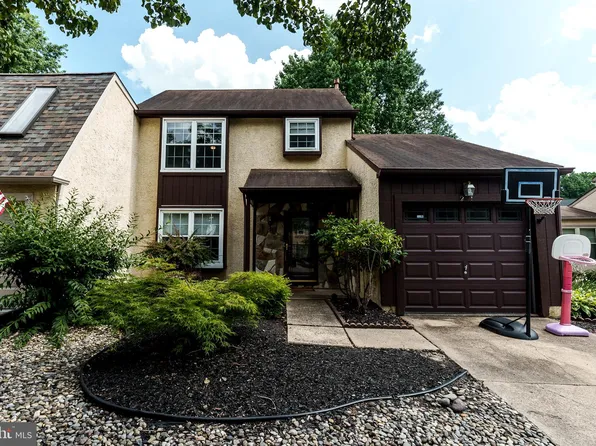 21 Bryan Dr, Voorhees, NJ 08043