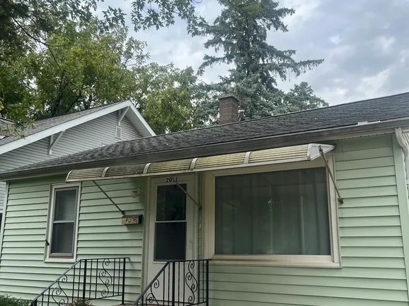 2011 E Washington St, Joliet, IL 60433