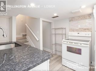 972 Wellington Ave, Windsor, ON N9A 5J8