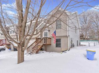 2241 Oakleaf St, Coralville, IA 52241