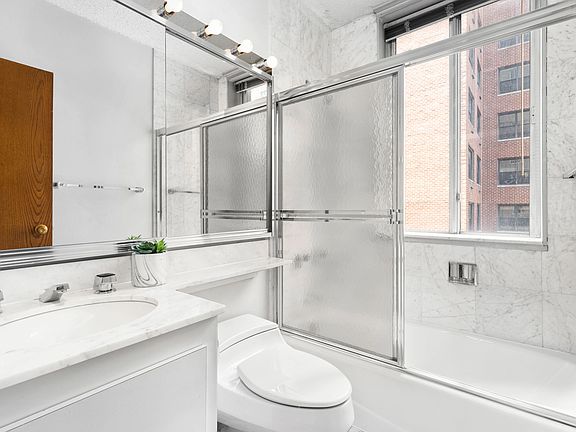 4th image of 515 E 79th St APT 7C
