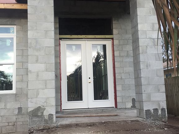 4th image of 2239 S Flagler Ave