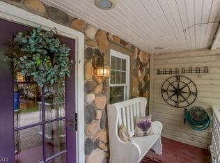 8 Canal St, Lambertville, NJ 08530
