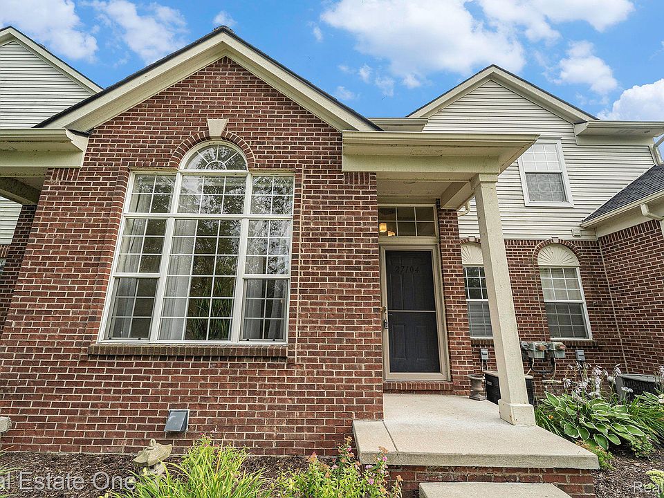 1st image of 27104 Chantel Dr #243