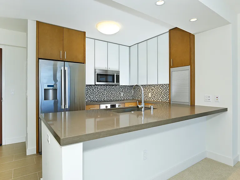 600 Ala Moana Blvd #4105 — Photo 2