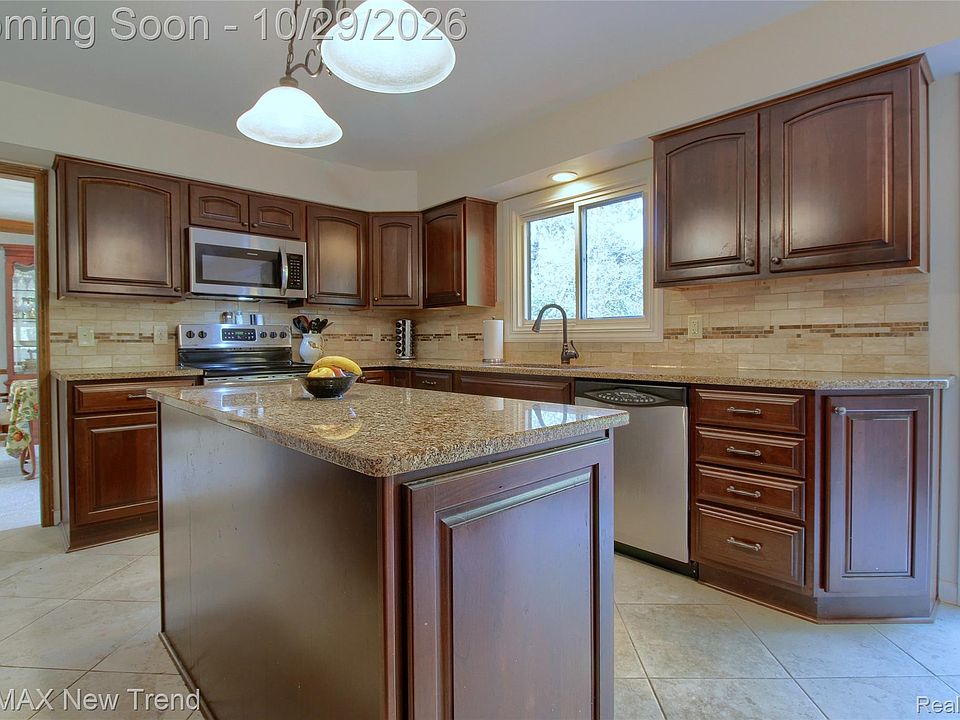 25458 Witherspoon St, photo 10