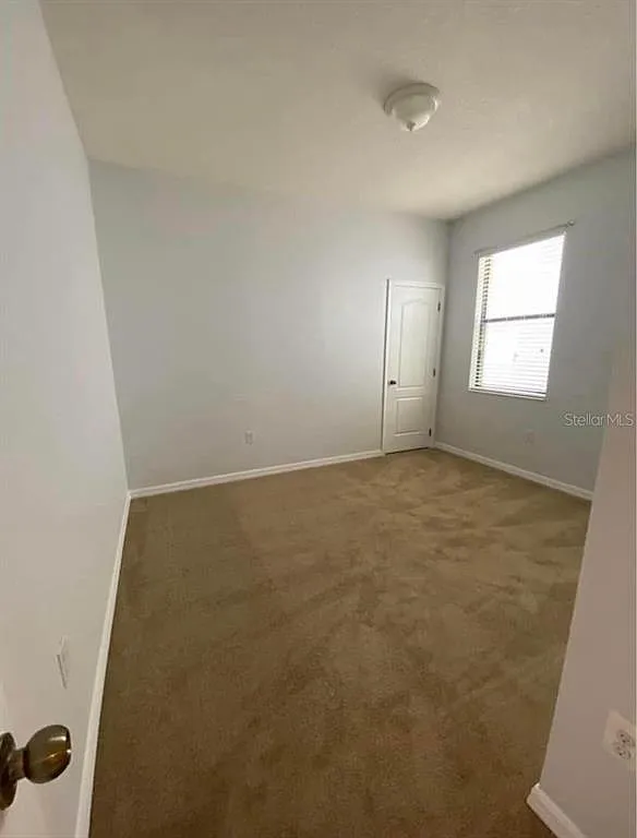 3 bed, 2.0 bath, 1759 sqft, $2,350 — Photo 4