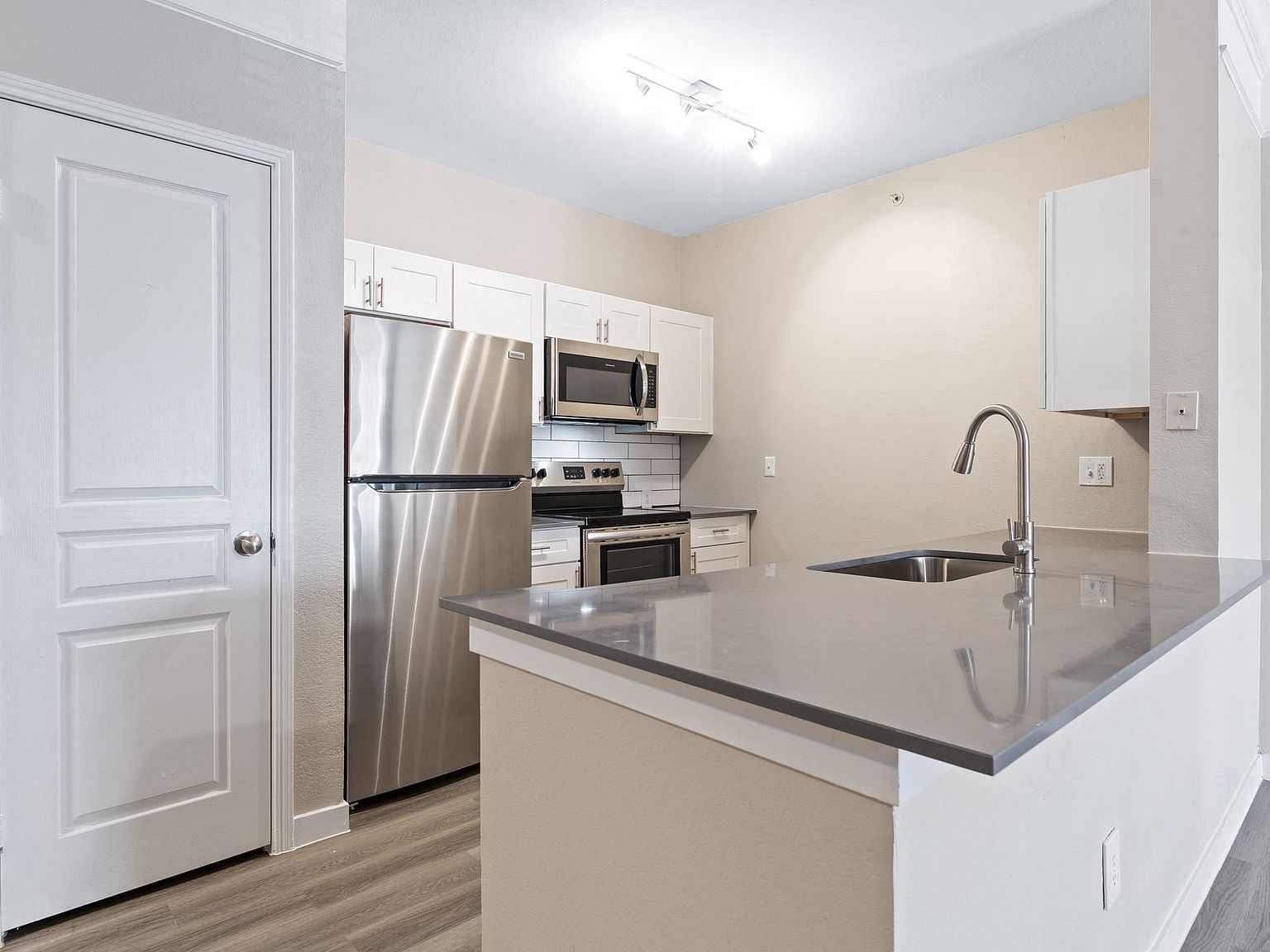 3939 E Trinity Mills Rd 1923, Dallas, TX 75287 Zillow