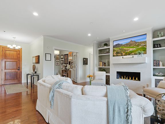 5th image of 1706 E Murray Holladay Rd S #203