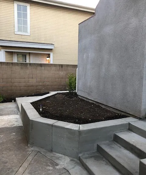 N Madrona Ave — Photo 14